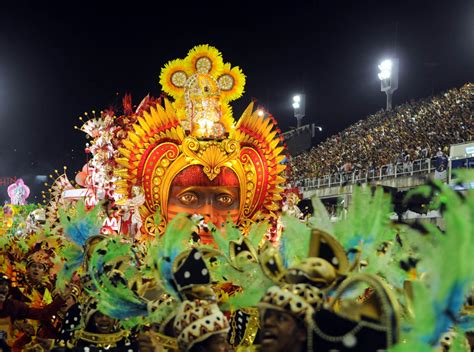 dicte le carnaval de rio cm2|BRÉSIL RIO CARNAVAL ANNÉE LIEU MUSIQUE DANSE。